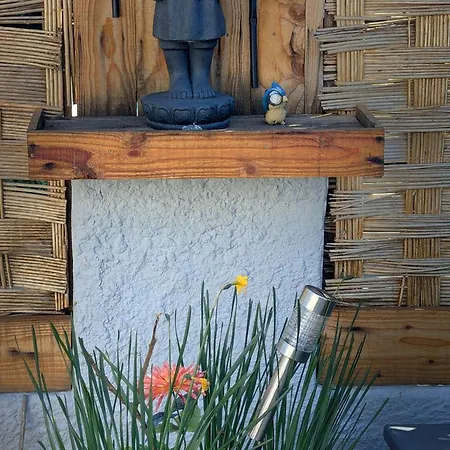 Avec Climatisation, Piscine Et Jardin Prive - Fr-1-387-230 Villa *